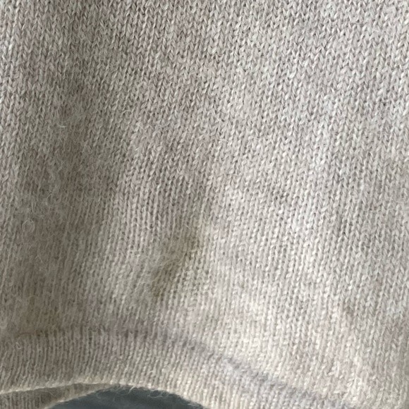 Kinross Cashmere Fringe Back Pullover Dune Size M - Picture 3 of 5